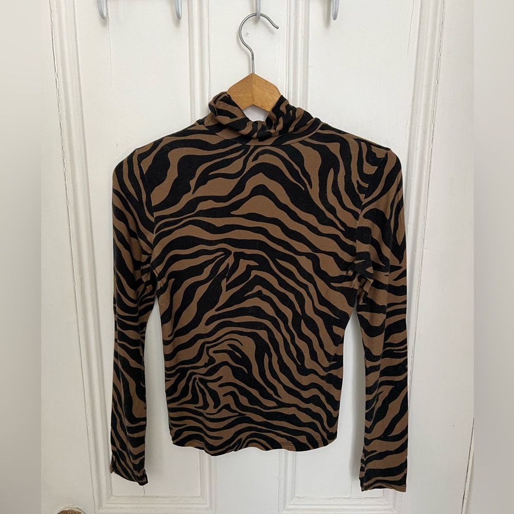 Annie 50 1990 Turtleneck in Zebra Cognac